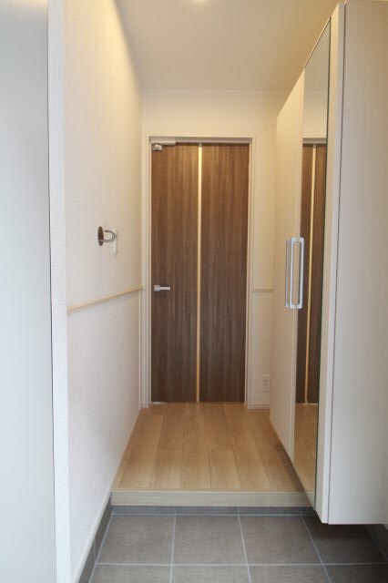 物件外観写真2　(同仕様)