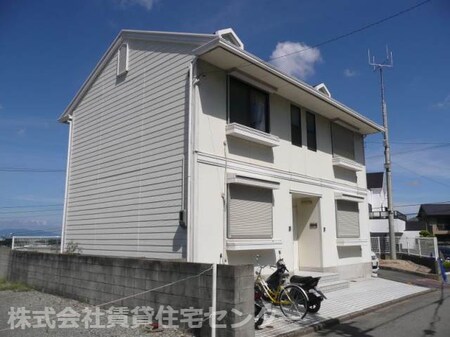 プレジール関戸外観写真