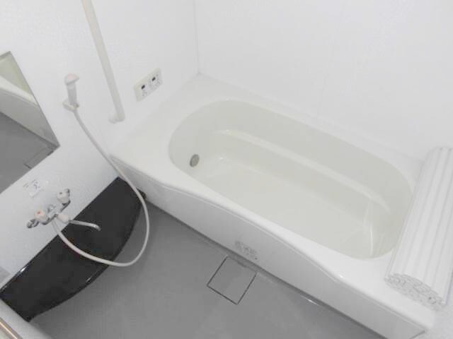 物件内観写真8　(同仕様)