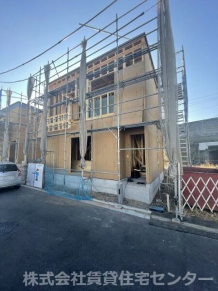 シアラplus亀川中学校西ⅢB号外観写真