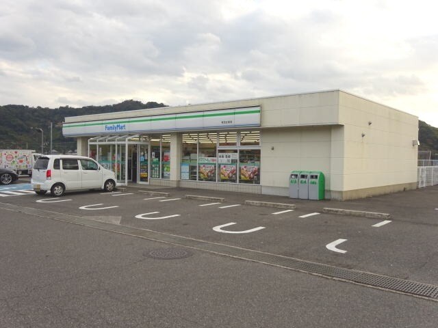 物件内観写真32　(ファミリーマート 有田辻堂店様 2913m)