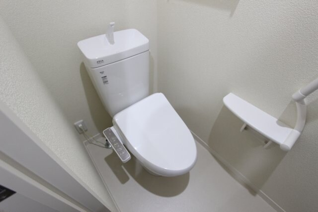 物件内観写真8　(同仕様)