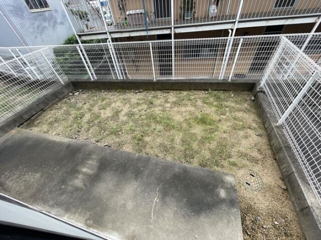 物件内観写真17　(庭)