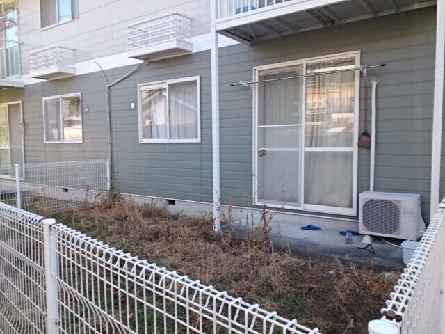 物件内観写真14　(庭)