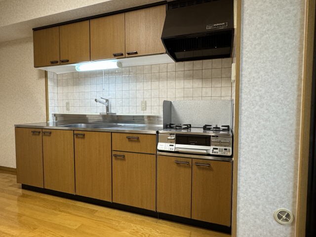 物件内観写真8　(同仕様)