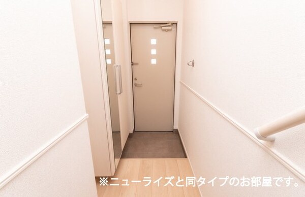 玄関(同仕様)
