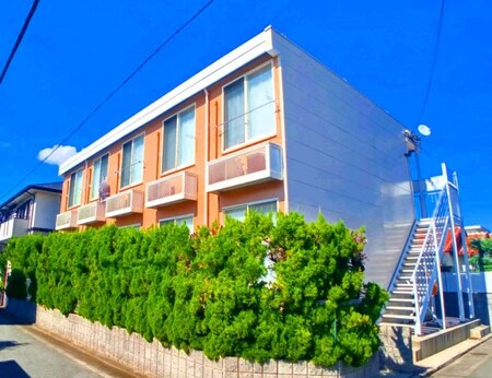 レオパレス和歌川外観写真