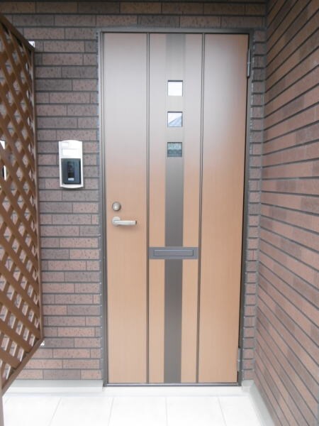 物件外観写真2　(同仕様)