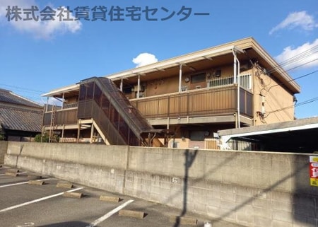 シャンポール関外観写真