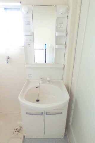 物件内観写真8　(同仕様)