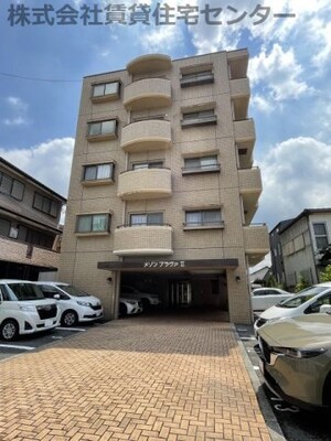 メゾン・プラヴァーⅡ外観写真