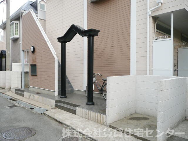 物件外観写真2　