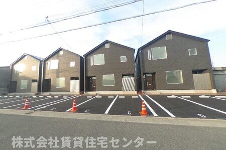 ヴィラージュ小雑賀外観写真