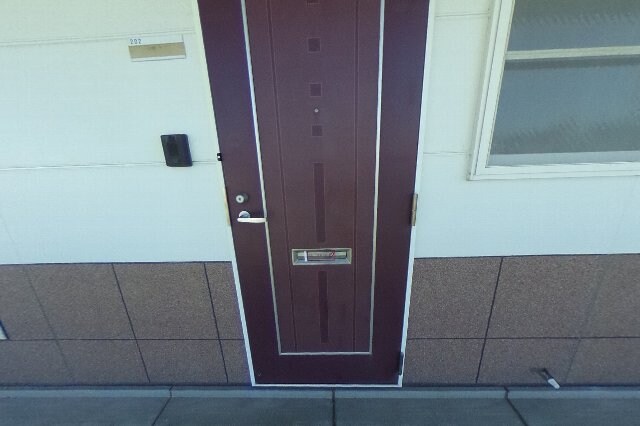 物件外観写真2　(同仕様)