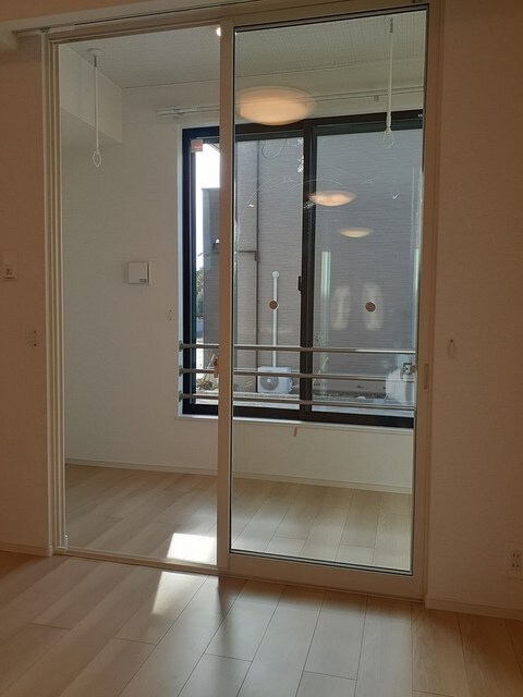 物件内観写真28　(サンルーム)