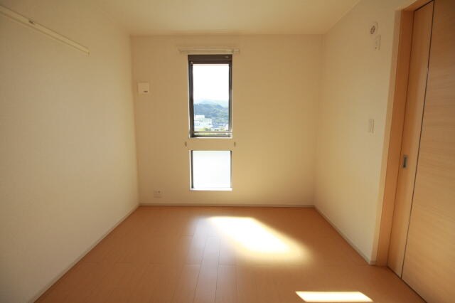 物件内観写真16　(同仕様)