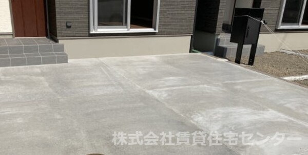 駐車場(同仕様)