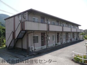 ハイツオナカ外観写真