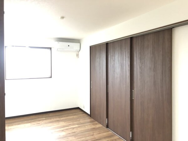 居室(同仕様)