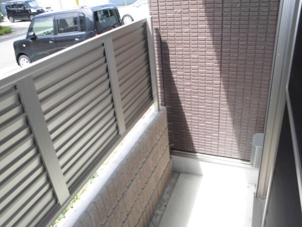 物件内観写真15　(テラス)