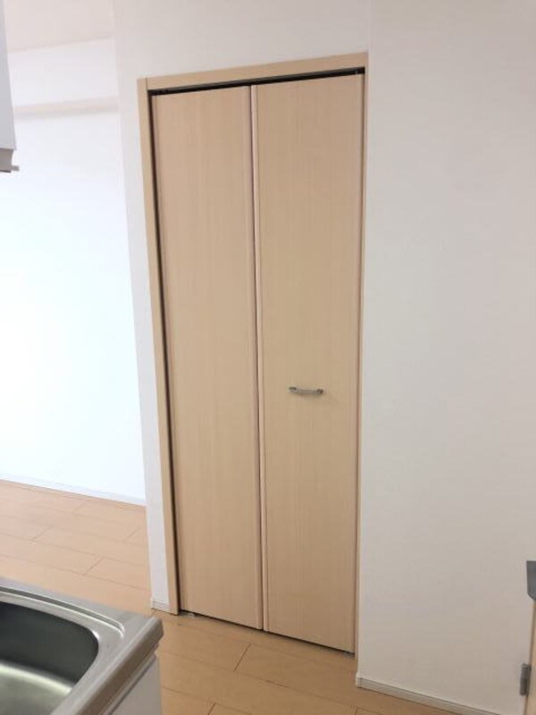 収納(同仕様)