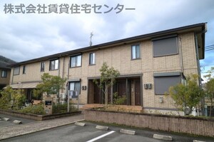 ヌーベル学園南館外観写真