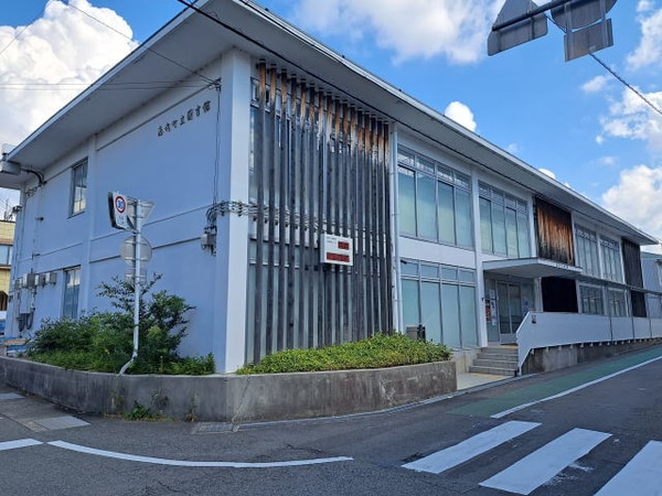 周辺環境(湯浅町立図書館様 1916m)