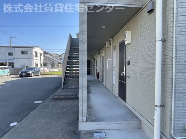 物件外観写真2　