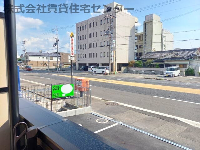 物件外観写真2　