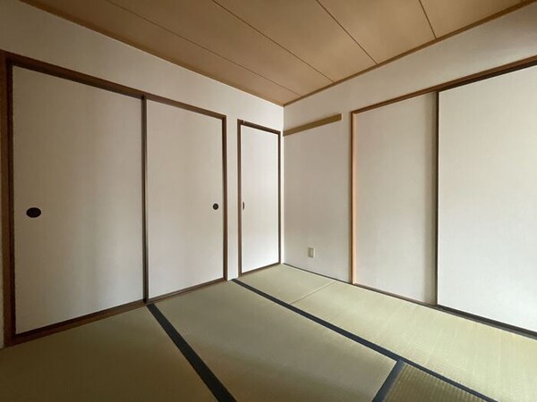 寝室