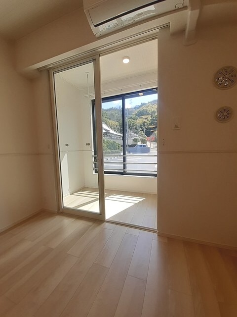 物件内観写真20　(サンルーム)