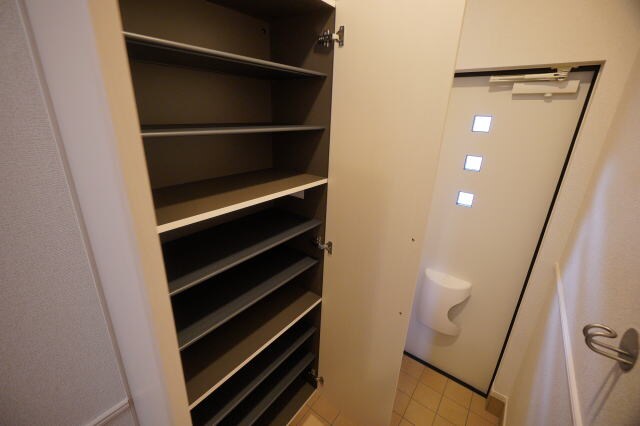 物件内観写真18　(同仕様)