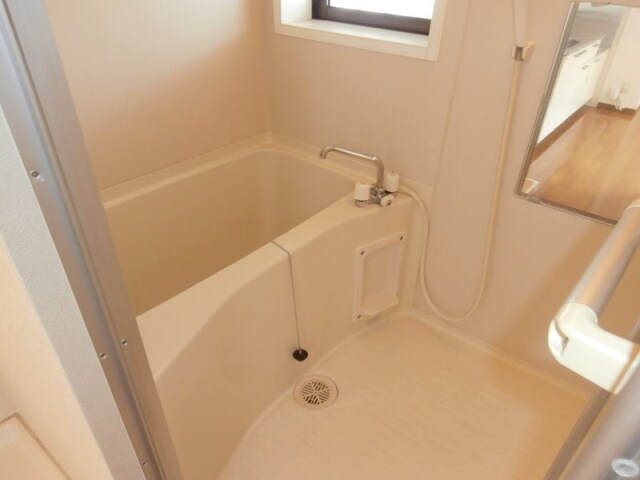 物件内観写真7　(同仕様)