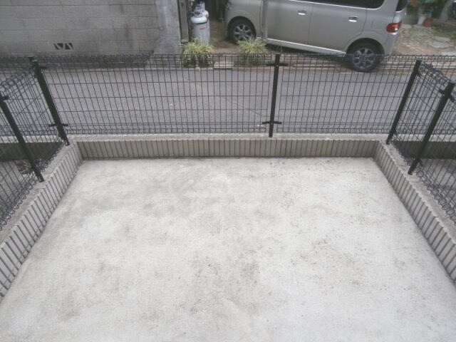 物件内観写真17　(庭)