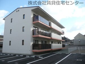 わんだふる関戸外観写真