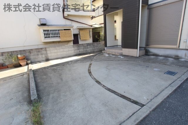 物件外観写真2　