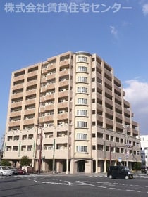 ユニ・アルス吹上プレジオの外観写真