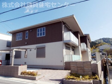 シャーメゾン重根外観写真