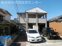 パイン　フィールドの外観写真