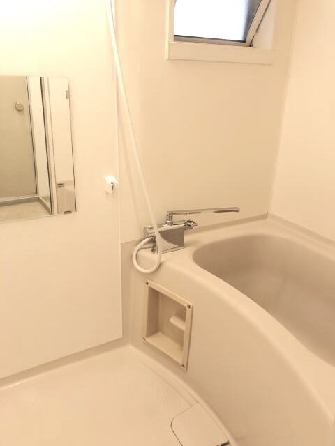 物件内観写真8　(同仕様)