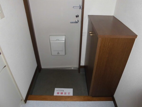玄関(同仕様)