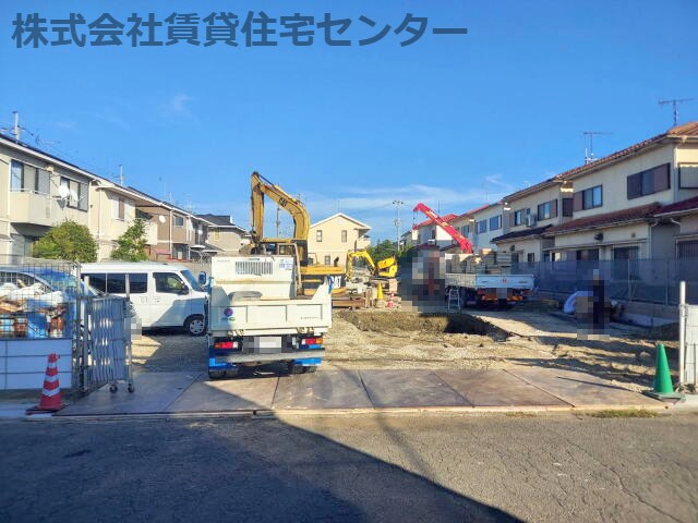 物件外観写真5　(建築中)