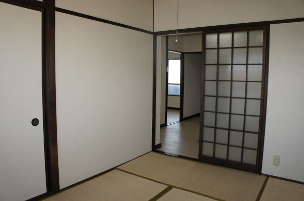 居室(同仕様)