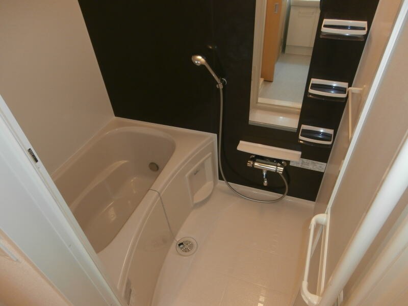 物件内観写真22　(同仕様)