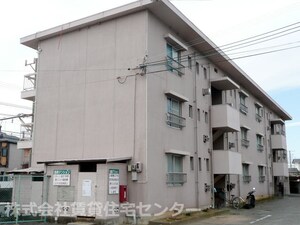 西岡マンション外観写真