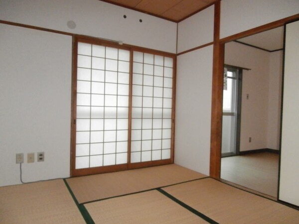 内装他(イメージ)