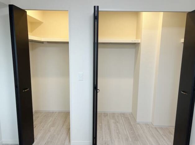 物件内観写真17　(ウォークインクローゼット)