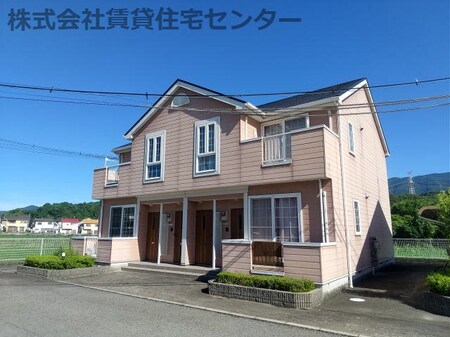 メゾンコニファーⅠ外観写真