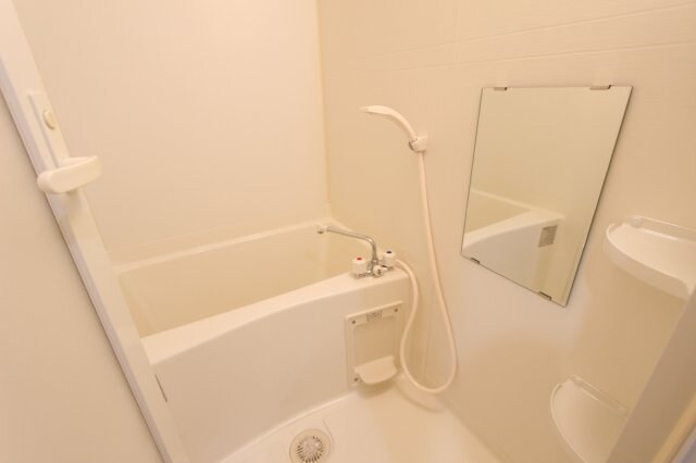 物件内観写真8　(同仕様)