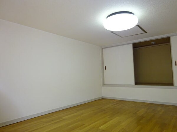 内装他(同仕様)